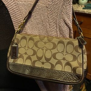 GUC Coach Tan Fabric and Brown Leather Wristlet or Shoulder Purse 👜